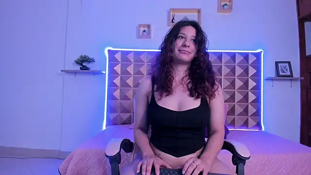 Naughty_Kat_'s Live XXX Chat