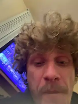 צ'אט XXX בשידור חי של spazz247