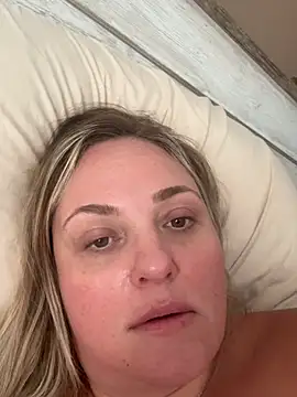 1SexyQueen's Live XXX Chat