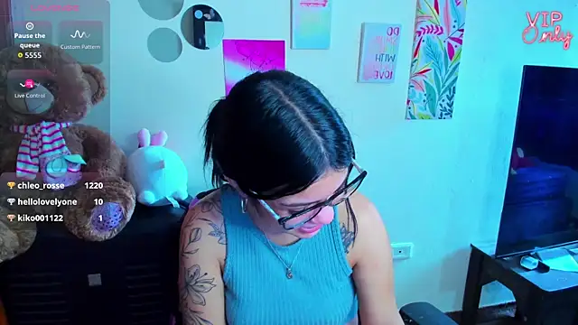 angelina_77's Live XXX Chat