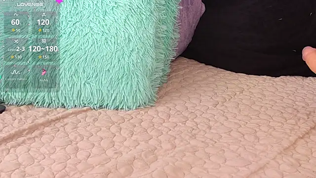 Czat XXX na żywo – katt_eyes__