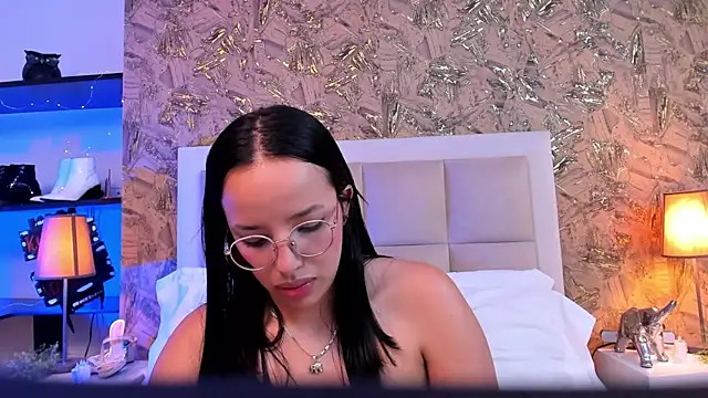 ValkyriaSteel live XXX chat