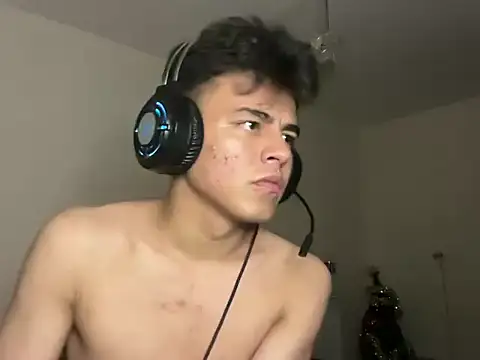 Chat +18 de ToddWarren ao vivo