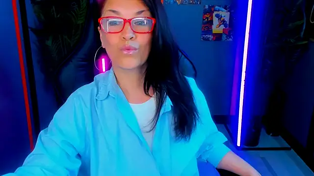 Chat +18 de AnaMills ao vivo