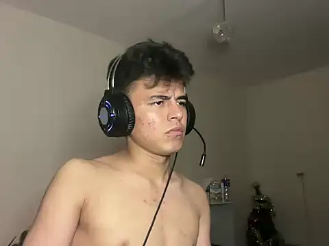 Chat XXX ao vivo de ToddWarren