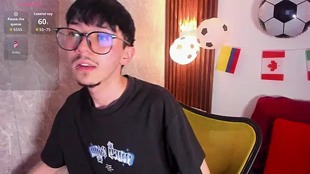 Chat +18 de King_Luxury1 ao vivo