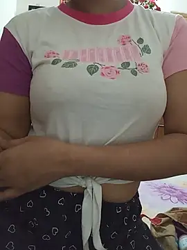 Tanha18 Chat XXX in diretta