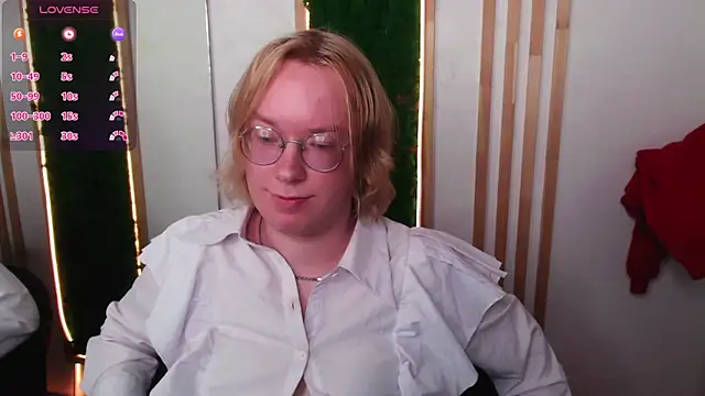 Amanda_Butlerr: онлайн-секс-чат