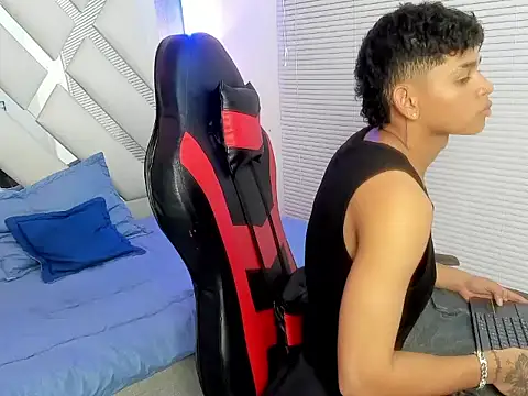 nova_mitchell7 live XXX chat