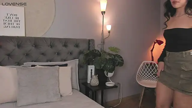 AlmaBlaze Adlı Modelin Canlı XXX Sohbeti