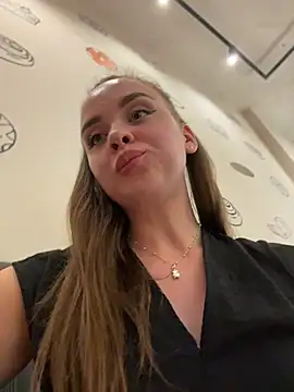 KristiRich Live XXX-Chat