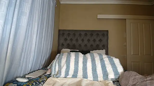 nanababe1 live XXX chat