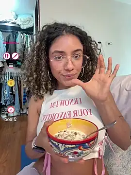 Chat +18 de Belkaj ao vivo