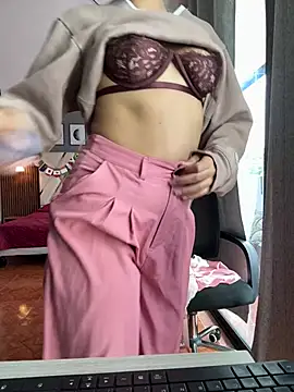 צ'אט XXX בשידור חי של kitty_rousse01