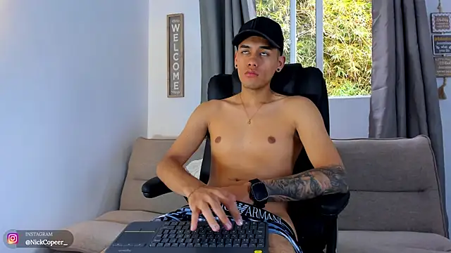 Chat +18 de NickCopeer_ ao vivo