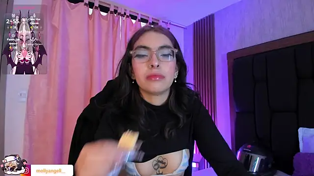 Molly_A XXX чат на живо