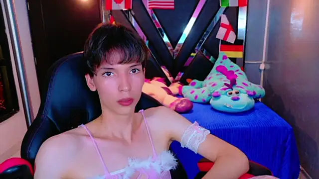 Stefany_PiInkのライブXXXチャット