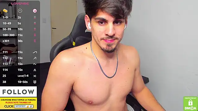 Derekksc live XXX chat