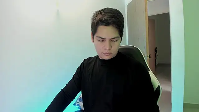 عرض كام Asta_YunoXXX