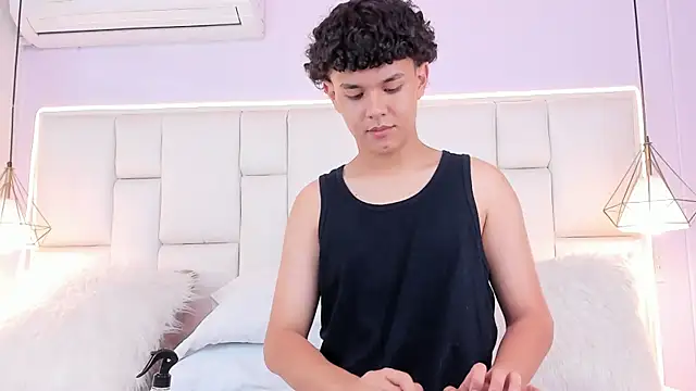 Онлайн чат XXX ZaimRous