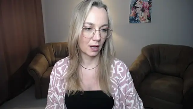 Chat +18 de Ava_Elior ao vivo