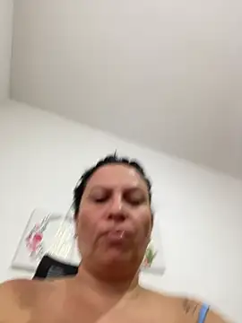 Luna_milf13 – Naživo XXX chat