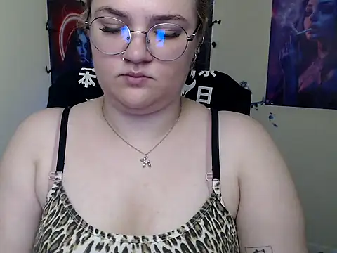 Chatroom XXX en direct de RinaRiii
