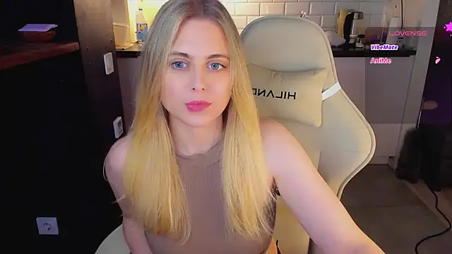 blonde_kellyy 라이브 XXX 채팅