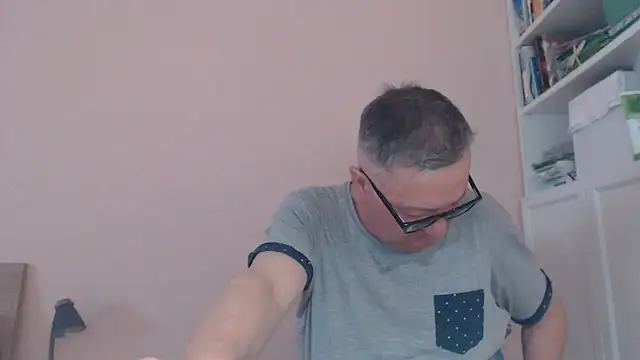 YOU6me Live XXX Chat