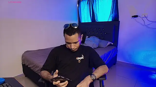 Chat XXX Live imyourg0d