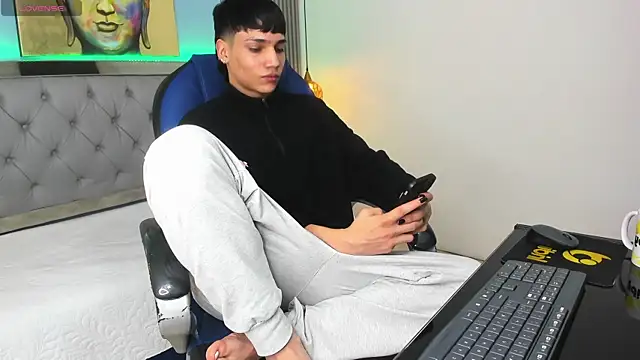 SamBlack_ live XXX chat