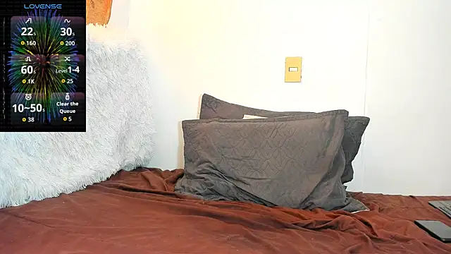 magic_mike_26's Webcam Show
