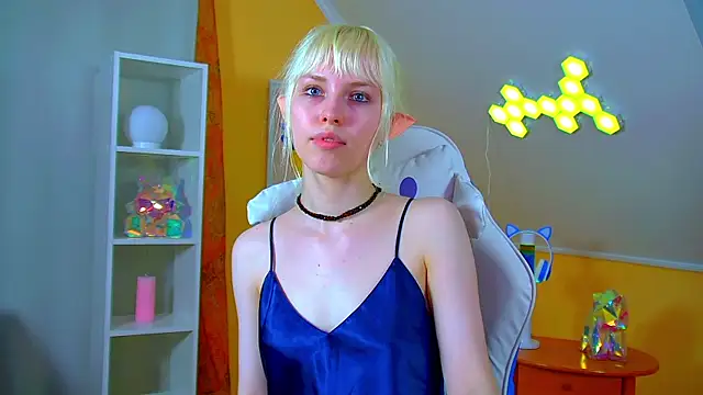 HannahHollis Adlı Modelin Canlı XXX Sohbeti