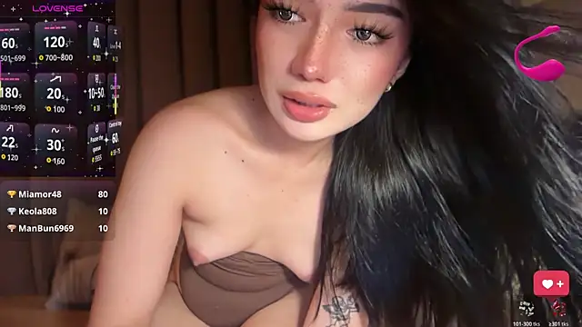 XXX chat uživo modela _hadahera