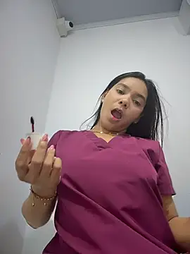 แชท XXX สดของ Kinky_DoctorX