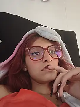RedMeloddy live XXX chat