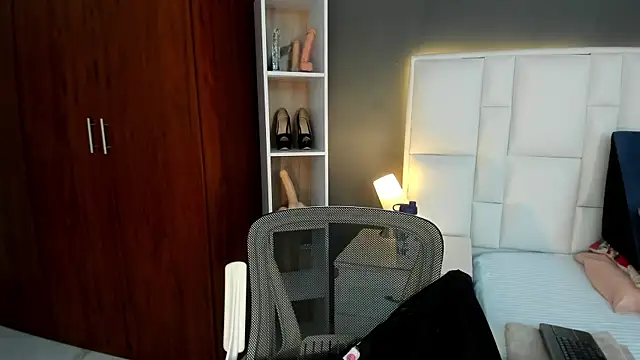 yeral2017's Live XXX Chat