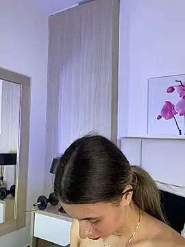 Онлайн чат XXX JuliaColemann