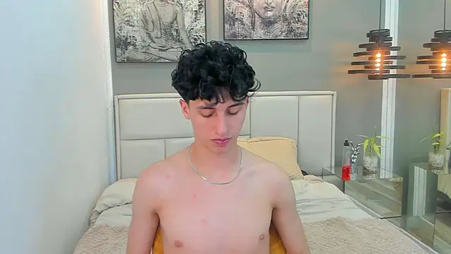 thom_ames Chat XXX live