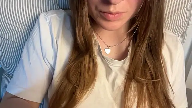 Lucyschickt Live XXX-Chat