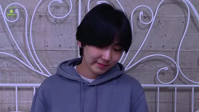 Chat XXX en directo de HeejinWang