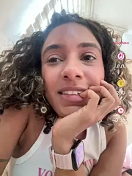 Chat +18 de Belkaj ao vivo