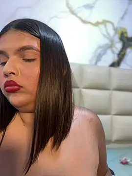 Lia_sexx Adlı Modelin Canlı XXX Sohbeti