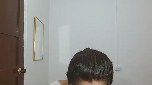 Thalian Live XXX Chat