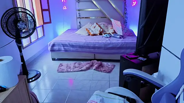 DannaBerry Live XXX-chat