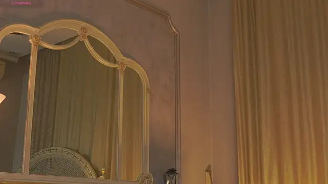FrediaPfeiff's Live XXX Chat