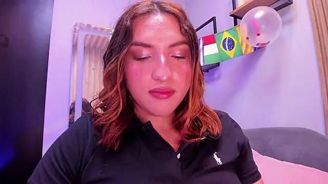 TomLondon_ Adlı Modelin Canlı XXX Sohbeti