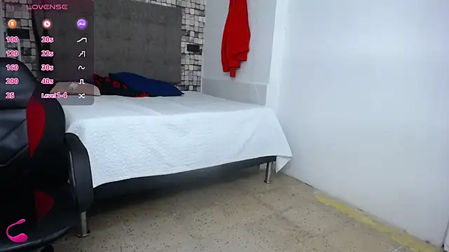 Chat XXX en directo de Juan_123__