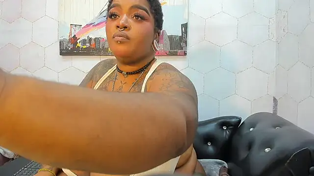 Chatroom XXX en direct de Anaa_Fuentess