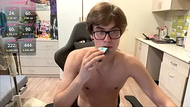 Živý XXX chat JadeNoiiir